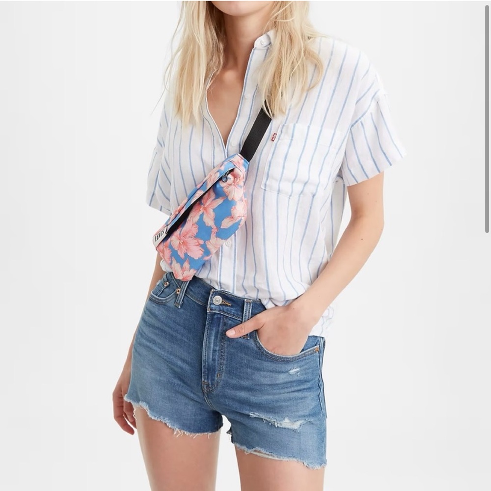 Levi's High Rise Cut Off Jean Short Blue size 28